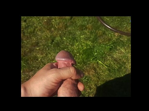 ❤️ Vruća zgodnica jebe svoju ružičastu macu i svršava špricom u ljetnom vrtu ☑ Analni porno kod nas hr.28films.ru ❌❤